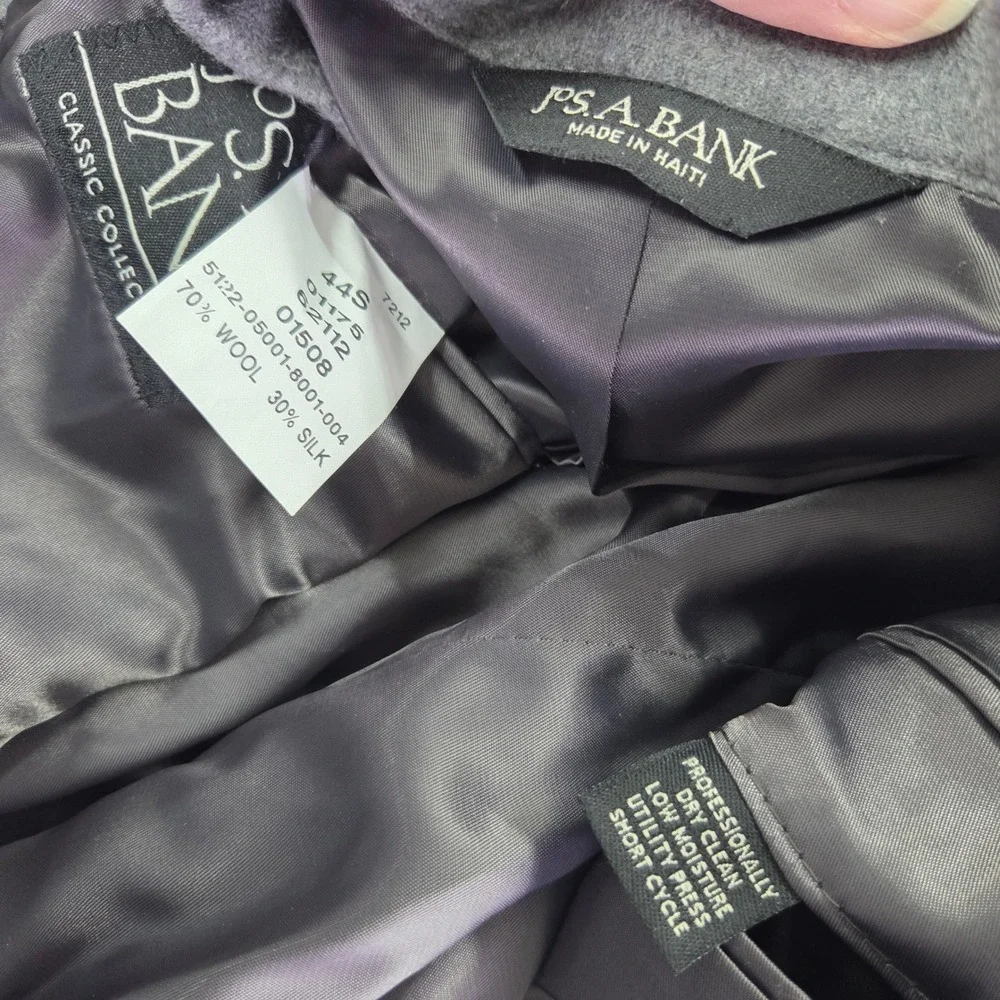Jos‎ A Bank Mens Wool Silk Blend Charcoal Gray Blazer Sport Coat Size 44S Jacket